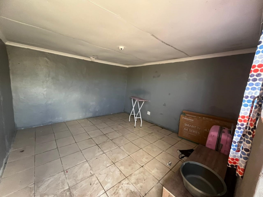 Bedroom Property for Sale in Zwide Eastern Cape
